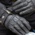 SKINNHANDSKE MERLINFINLAY SVART