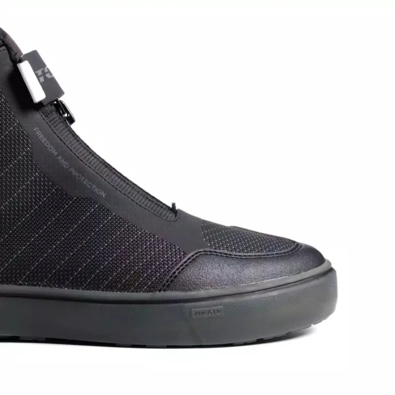 TCX Shoe Ikasu 2 WP Black/White
