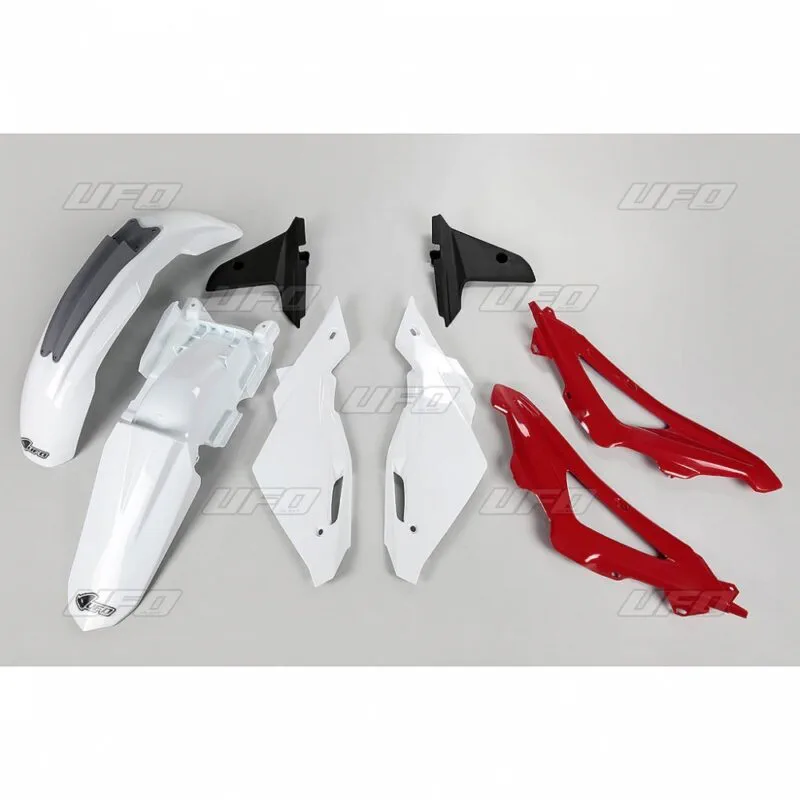 117dac352e5bee4a3e5345407461934cca3f1ecc_650_K611_999 UFO Plastkit 4-delar original HVA 2-T CR125 09-13