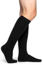 Woolpower Knähöga sockor 400 Merino svart