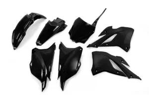 UFO Plastkit 5-delar Svart KX85 22-..