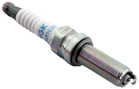 NGK Tändstift SILMAR10A9S