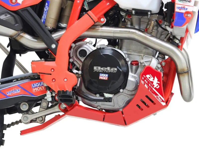 AX1755_3 AXP Xtrem HDPE Skid Plate Red Beta 350/390/430/480 RR RACE 24- /RR/RR XPRO 25 - AXP Racing - Hasplåtar