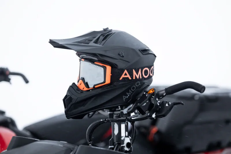 AMOQ Aster Skoterglasögon Svart-Orange Silver Mirror