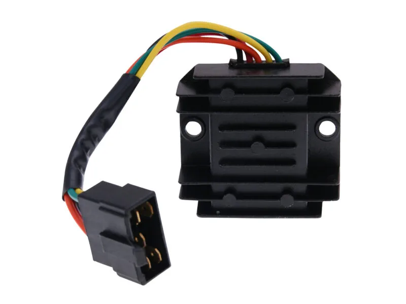 e441e9c113512fe3e123118be388ca00650b8050_303_0109 Voltregulator 2-rader 4-stift Kymco DJ50S 4-T Super 8 2-/4-T Like 2-/4-T - No Name - Voltregulatorer
