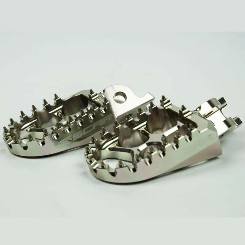 ed914632a1db05dec4cb41bcb5a576c96c3f6301_430_S3515 Scar Evolution Footpegs - Honda/Kawasaki Titanium color - Fotpinnar & pedaler