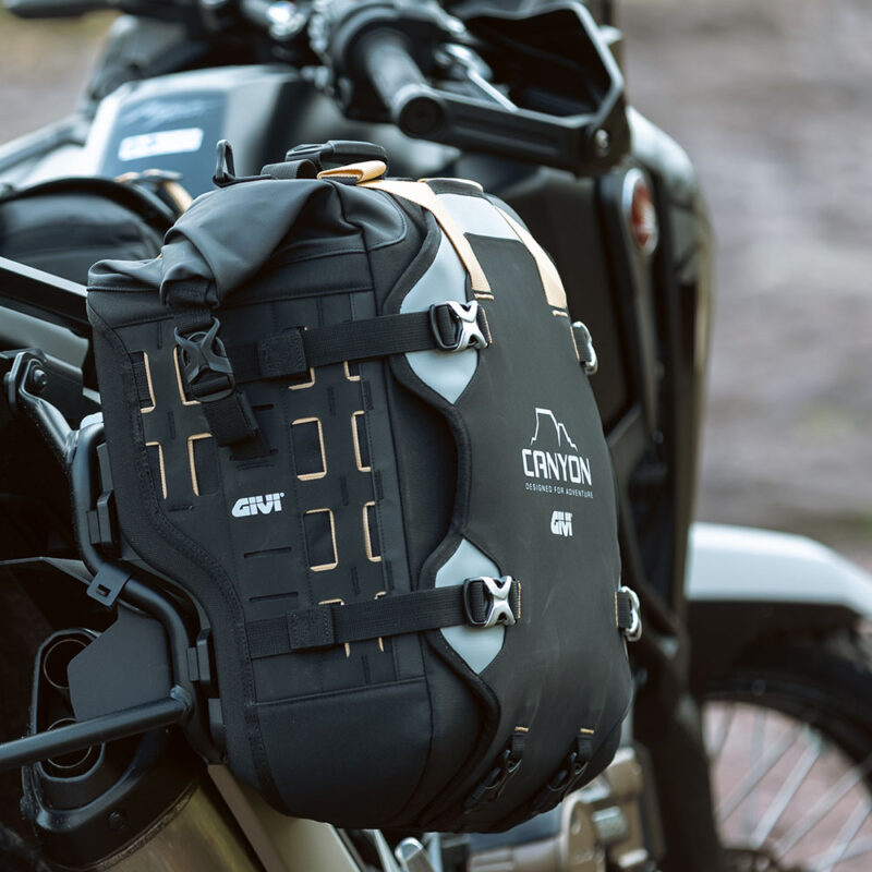 Givi Contoured Shape Side Bag 25 L