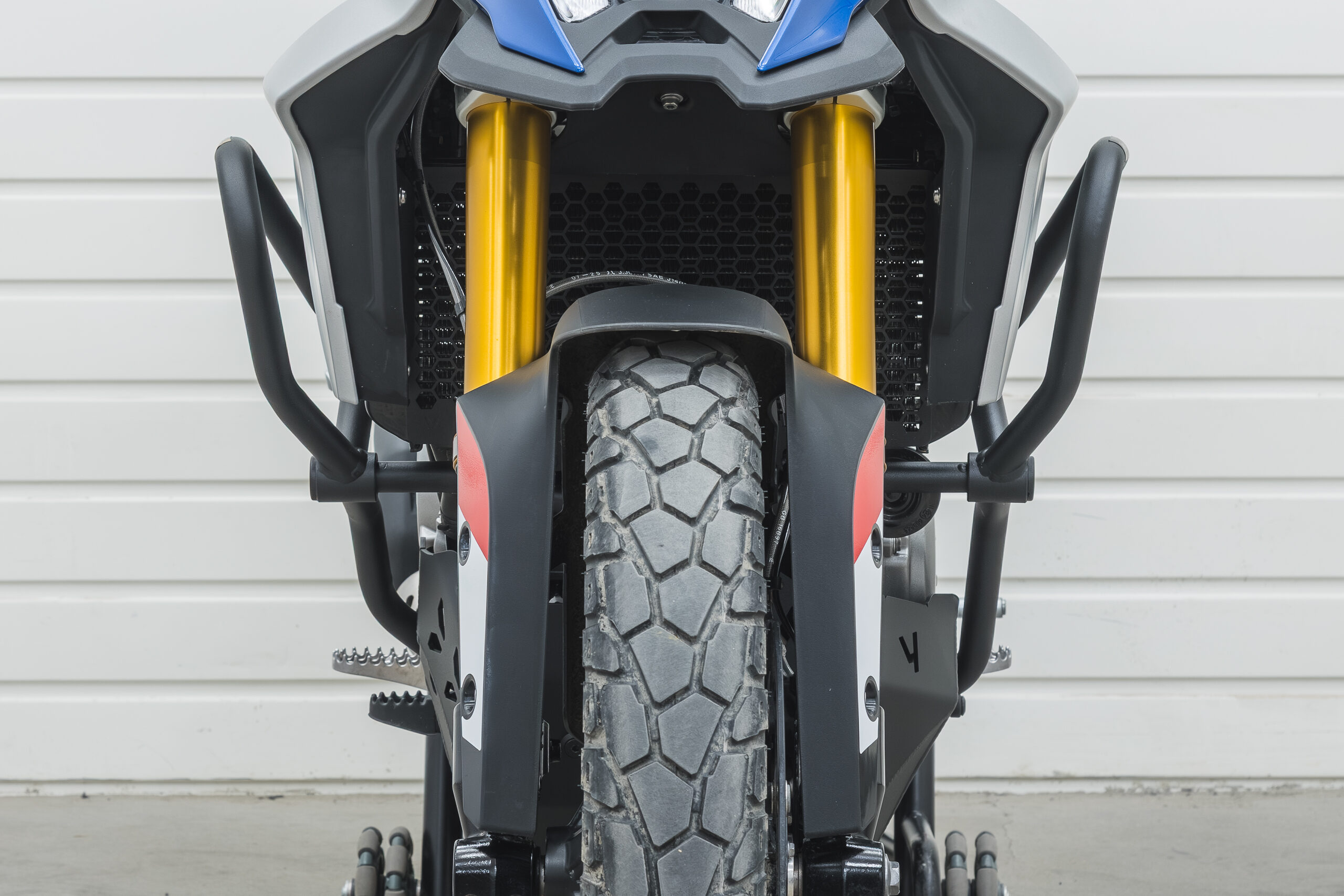 Yakk EXP Radiator guard BMW F450 GS (26-) black